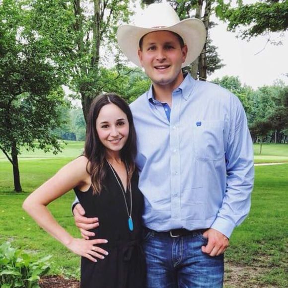 Meet your Posher, Jaclyn - Picture 1 of 1